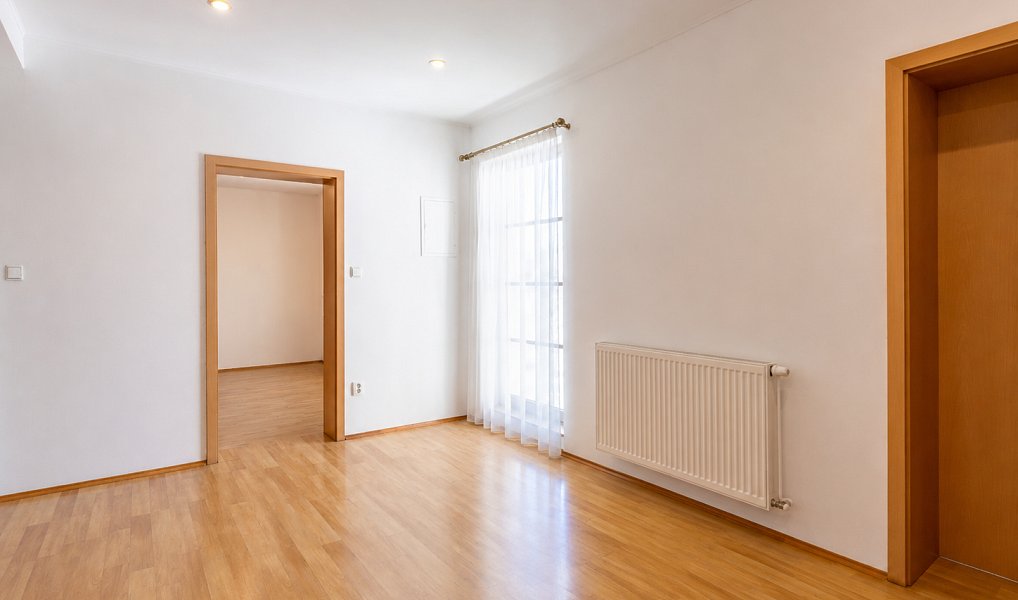 Pronájem domu 382 m² s pozemkem 515 m², Stehelčeves – náhled fotky 5