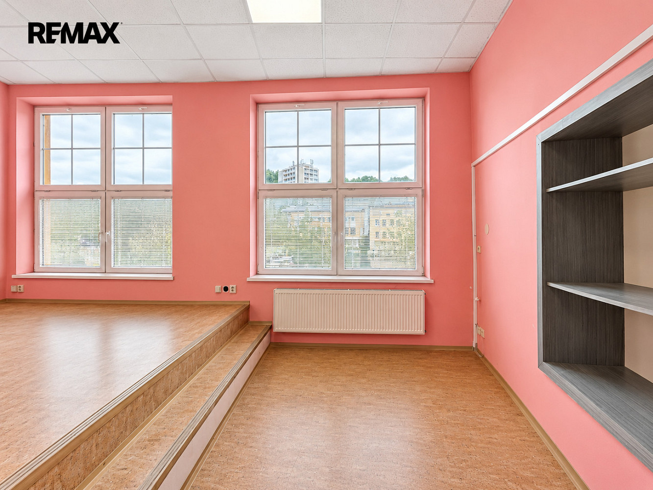 Pronájem obchodních prostor 25 m² – fotografie 4