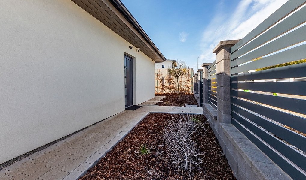 Prodej domu 116 m² s pozemkem 457 m², Kounice – náhled fotky 20