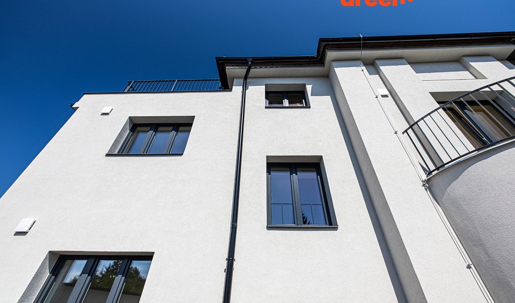 Prodej domu 200 m² s pozemkem 380 m², Praha – náhled fotky 37