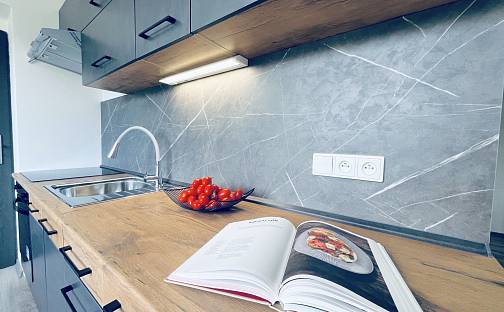 Prodej bytu 3+1 68 m², Vlastějovice, okres Kutná Hora