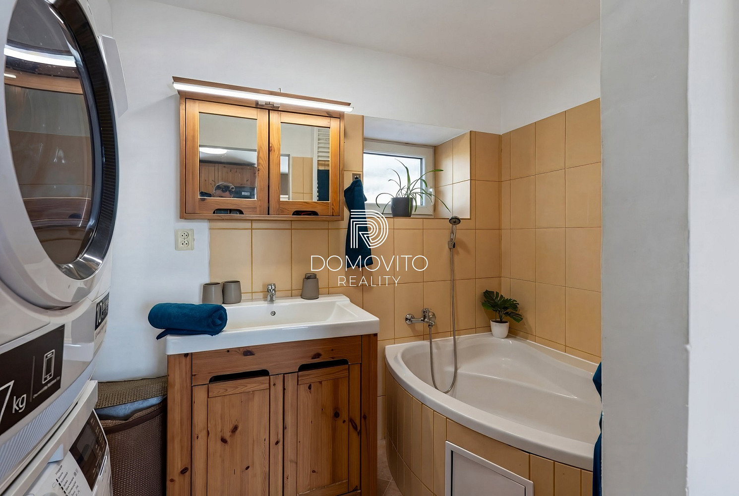 Prodej domu 100 m² s pozemkem 235 m² – fotografie 3