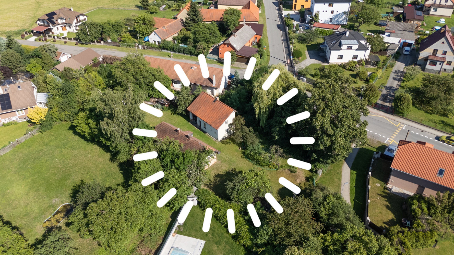 Prodej stavebního pozemku 1 432 m²