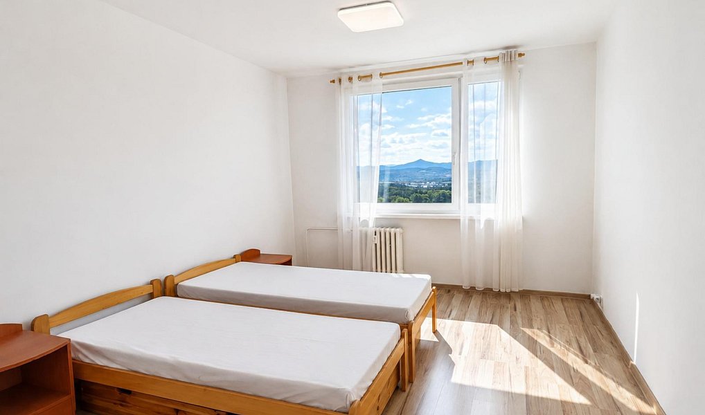 Prodej bytu 2+1 61 m², Krupka – náhled fotky 16