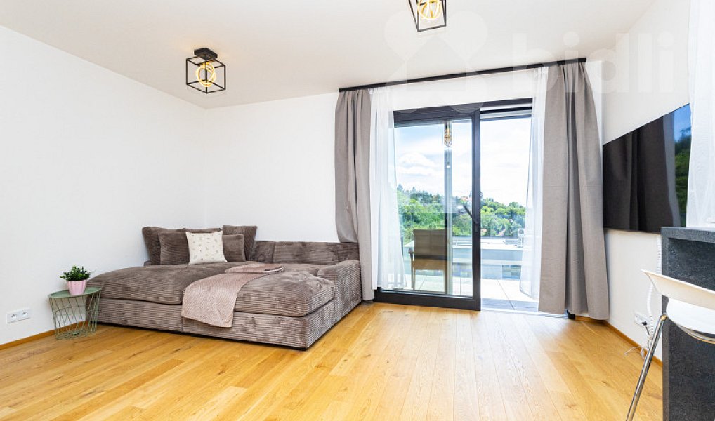 Prodej bytu 3+kk 61 m², Praha – náhled fotky 2