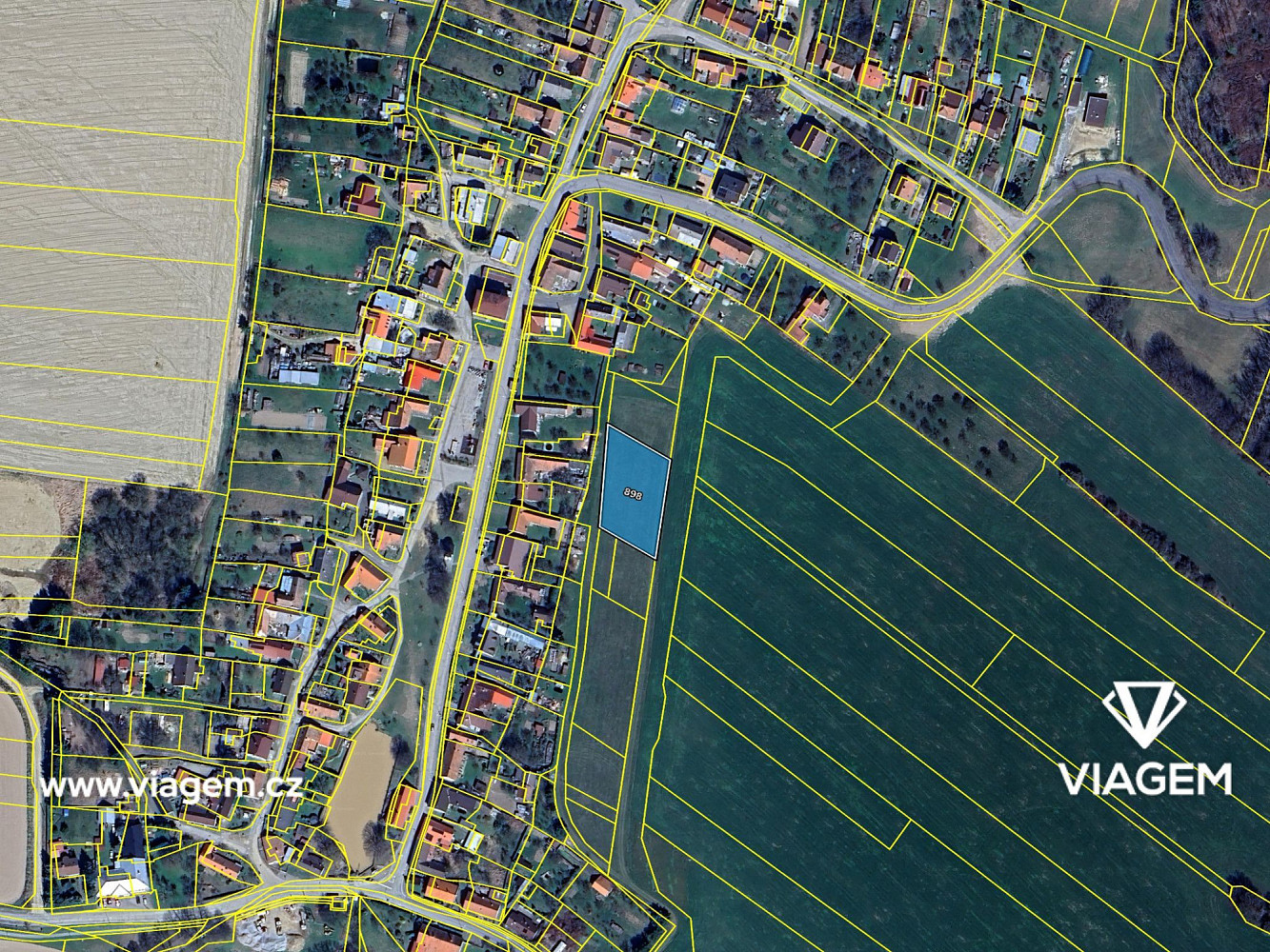 Prodej stavebního pozemku 277 m² – fotografie 4
