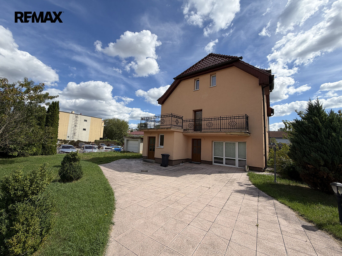 Pronájem domu 182 m² s pozemkem 1 452 m²