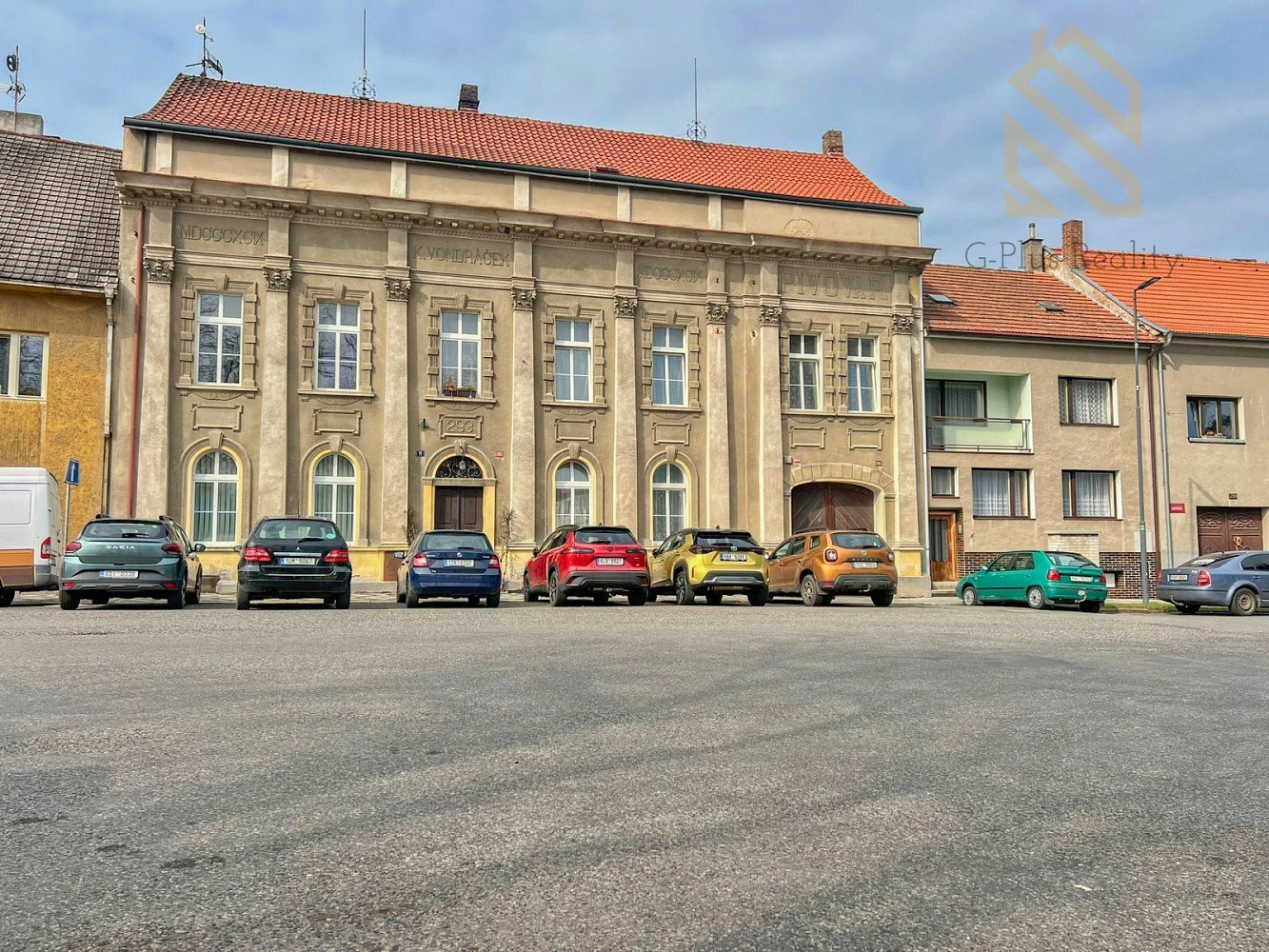 Prodej domu 454 m² s pozemkem 164 m²