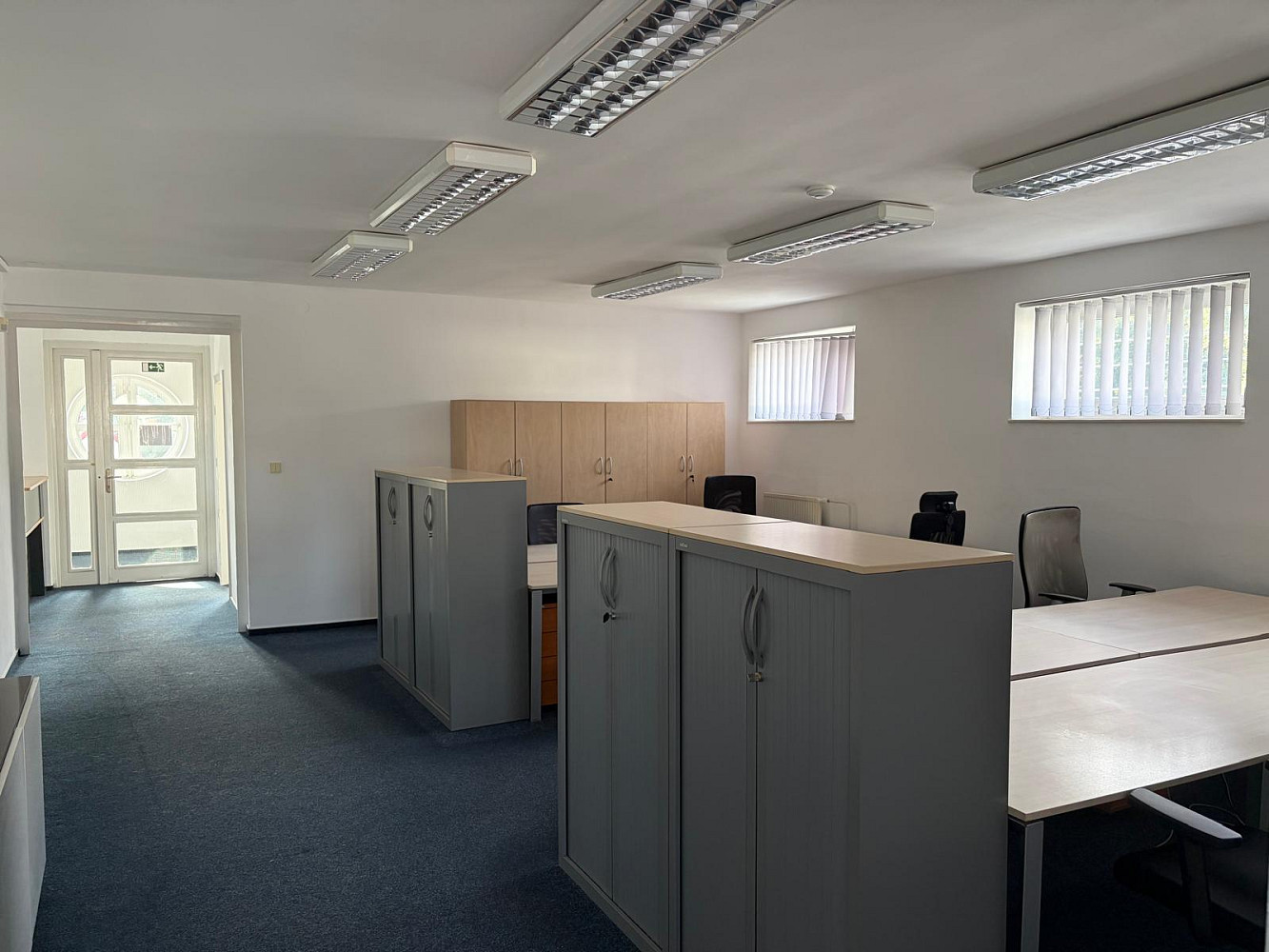 Pronájem kanceláře 162 m² – fotografie 4