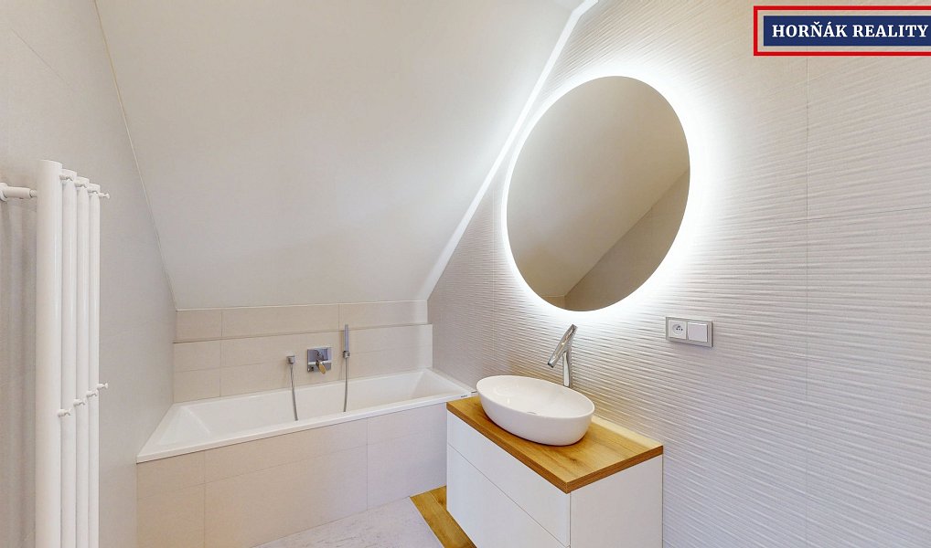 Prodej domu 288 m² s pozemkem 863 m², Ochoz u Brna – náhled fotky 38