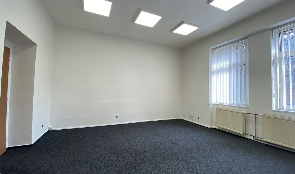 Prodej nájemního domu, činžáku 615 m², Ostrava – náhled fotky 16