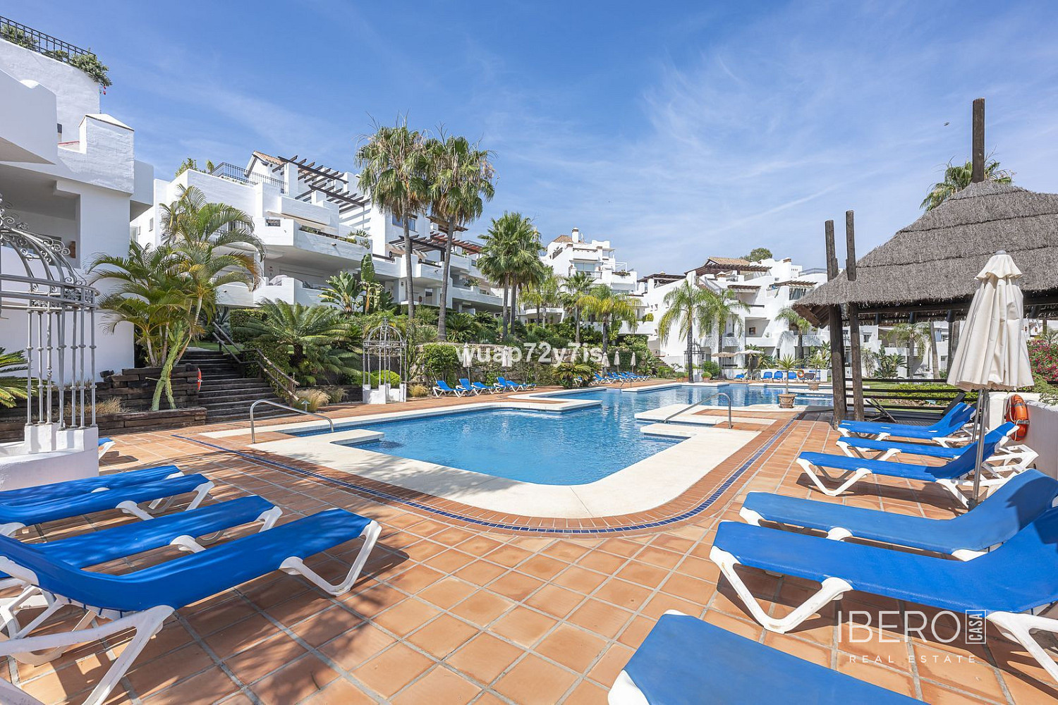 Piso 4+kk – Marbella, Nueva Andalucía - Vista 2
