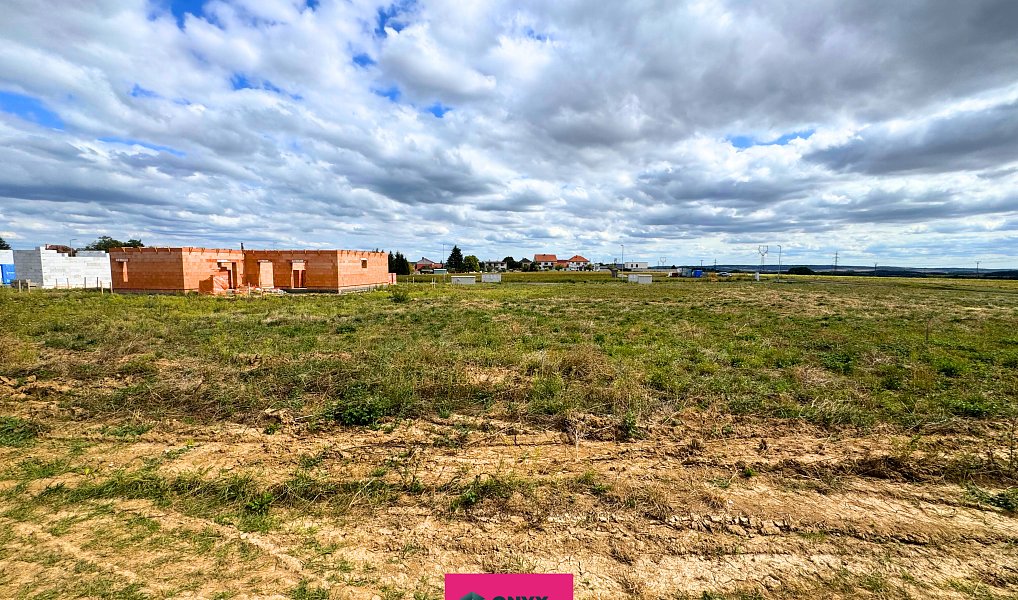 Prodej stavebního pozemku 1 002 m², Jamolice – náhled fotky 4
