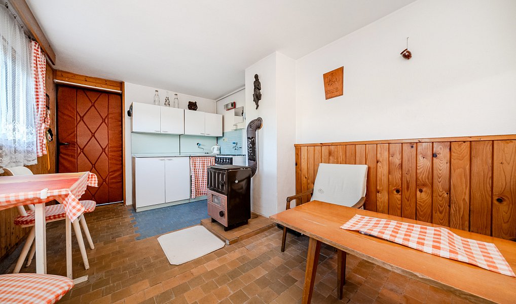 Prodej chaty/chalupy 32 m² s pozemkem 463 m², Vsetín – náhled fotky 18