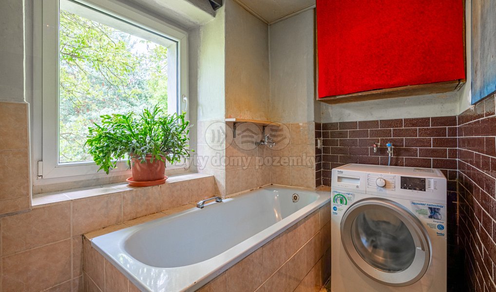 Prodej domu 140 m² s pozemkem 2 049 m², Chabeřice – náhled fotky 13