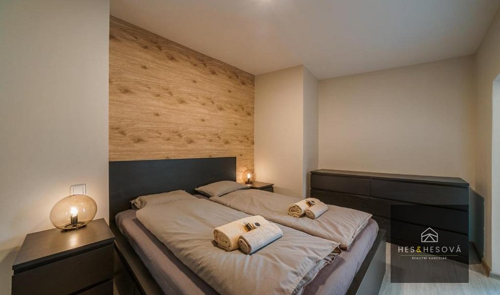 Prodej bytu 5+kk 124 m², Praha – náhled fotky 17