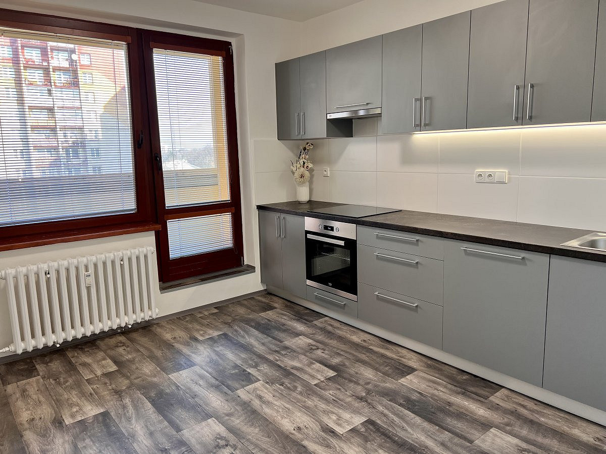 Pronájem bytu 3+1 69 m² – fotografie 4