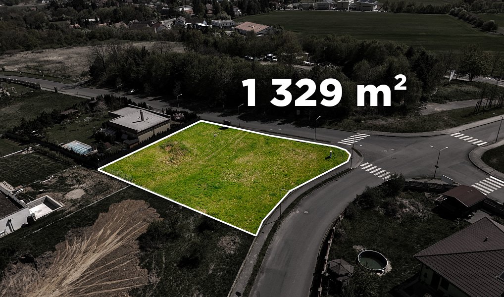 Prodej stavebního pozemku 1 329 m², Sulice – náhled fotky 2