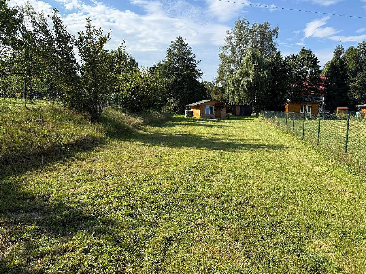 Prodej zahrady 1 037 m² – fotografie 4