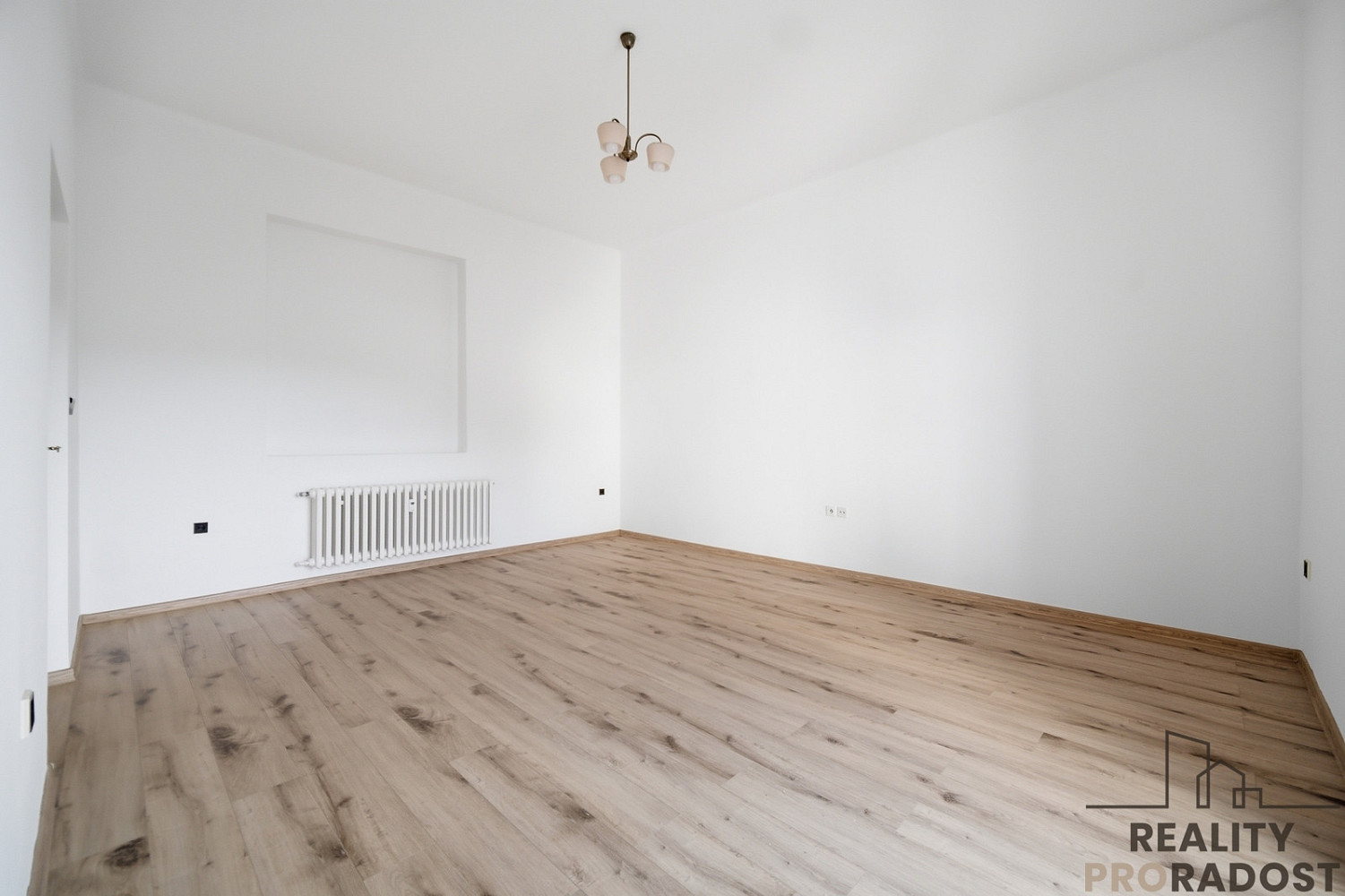 Pronájem bytu 1+1 54 m² — photo 4