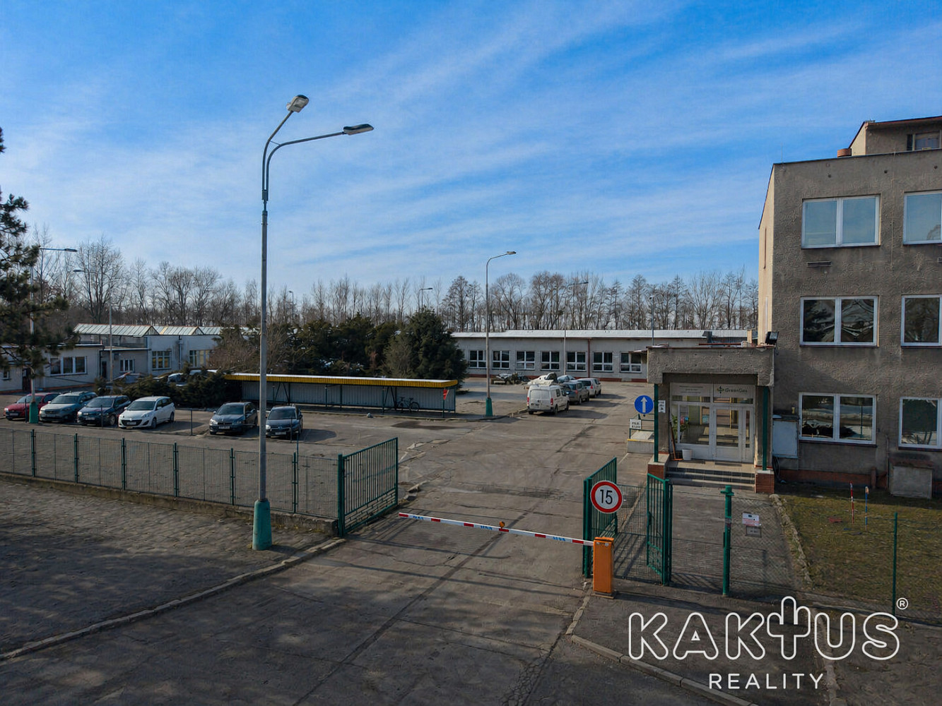 Pronájem skladovacích prostor 600 m² – fotografie 5
