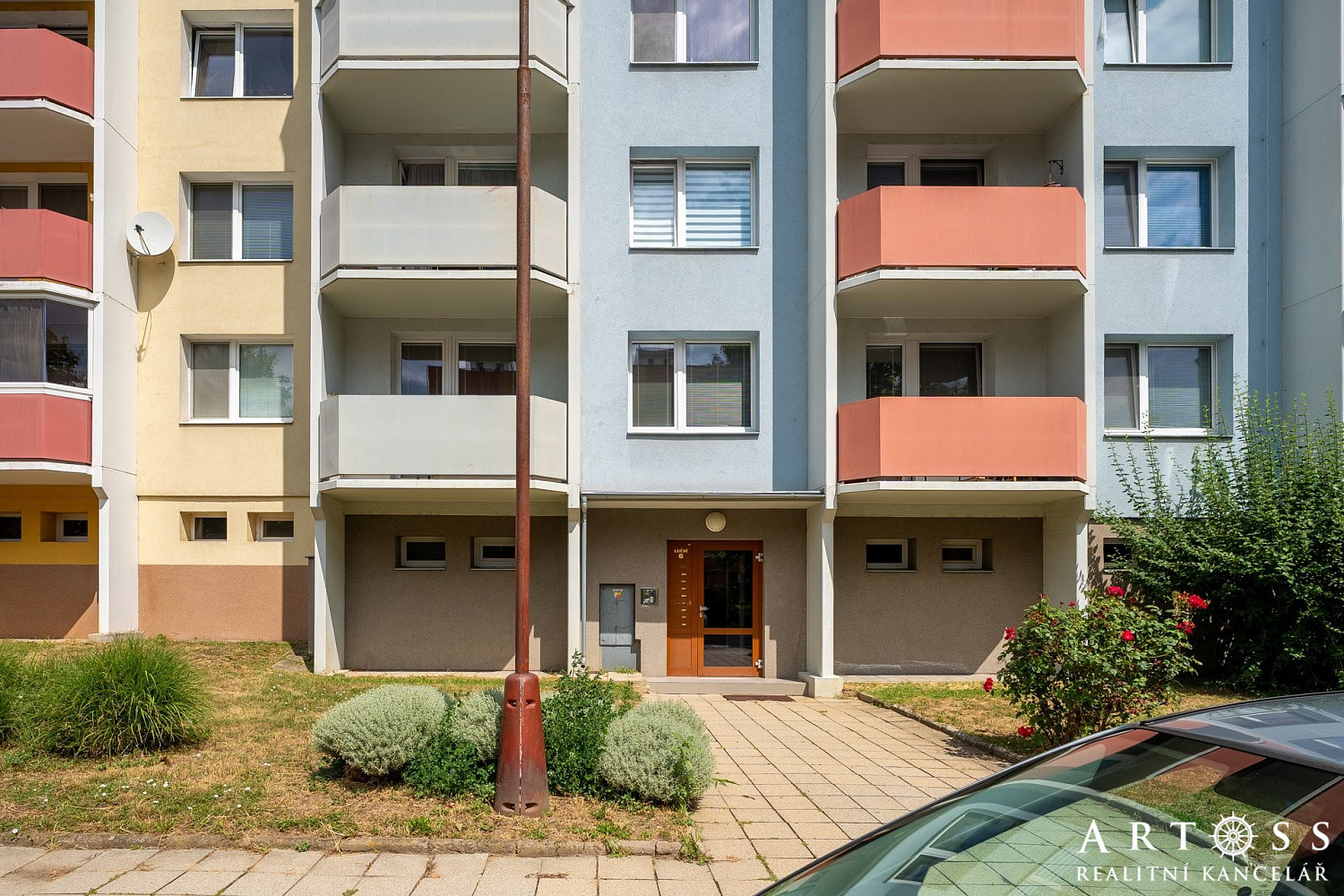 Prodej bytu 2+1 55 m² – fotografie 3