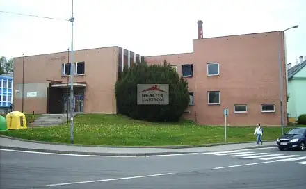 Pronájem kanceláře 1 300 m², Vančurova, Nový Jičín