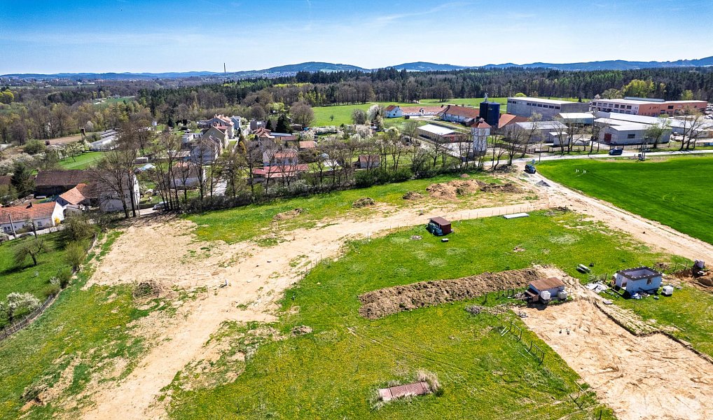 Prodej stavebního pozemku 1 219 m², Pracejovice – náhled fotky 6