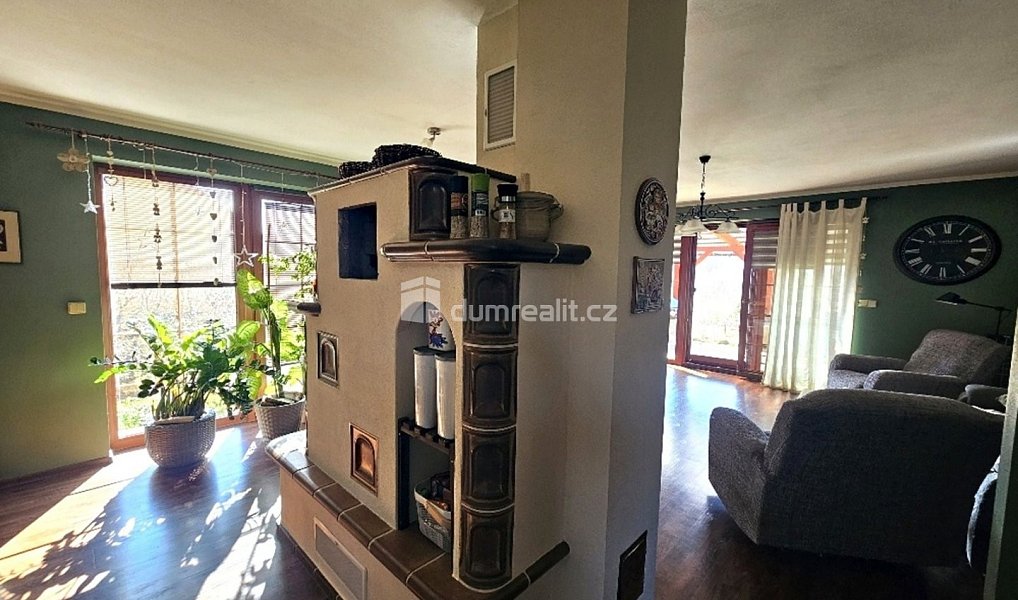 Prodej domu 267 m² s pozemkem 1 050 m², Pařezov – náhled fotky 12