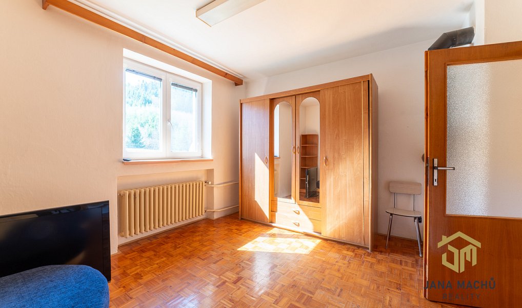 Prodej domu 120 m² s pozemkem 1 432 m², Vlčková – náhled fotky 7