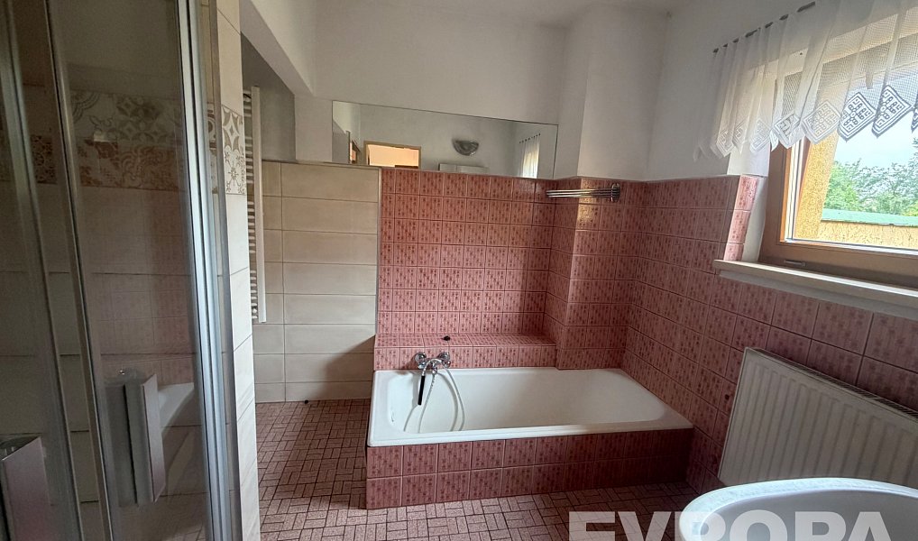 Prodej domu 237 m² s pozemkem 333 m², Velká Bystřice – náhled fotky 20
