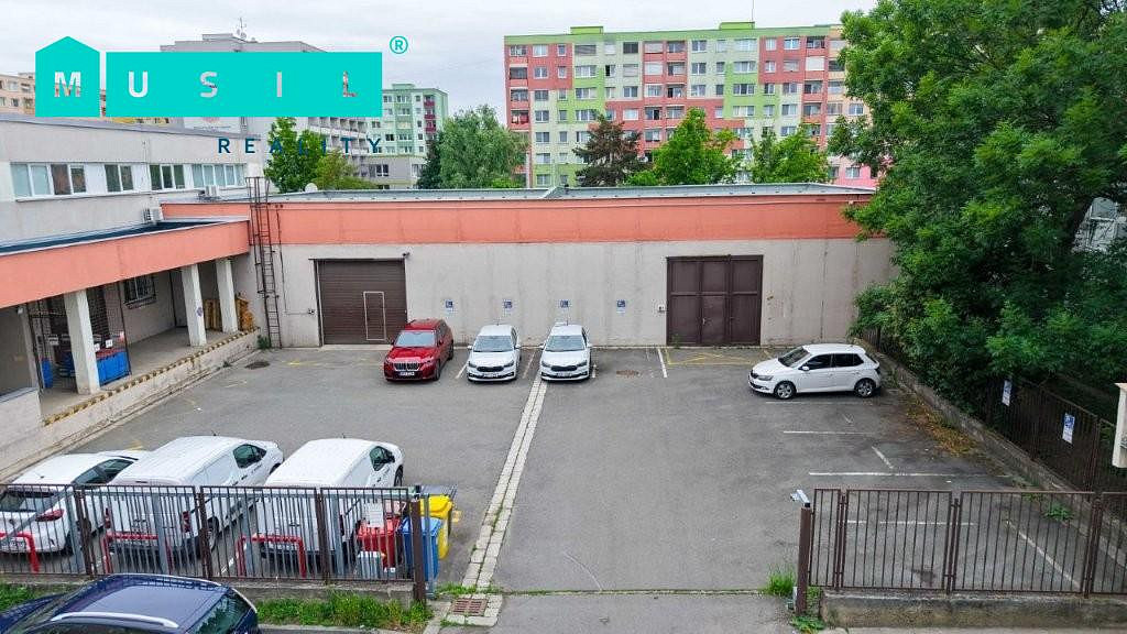 Pronájem komerčního objektu (jiného typu) 542 m² — photo 4