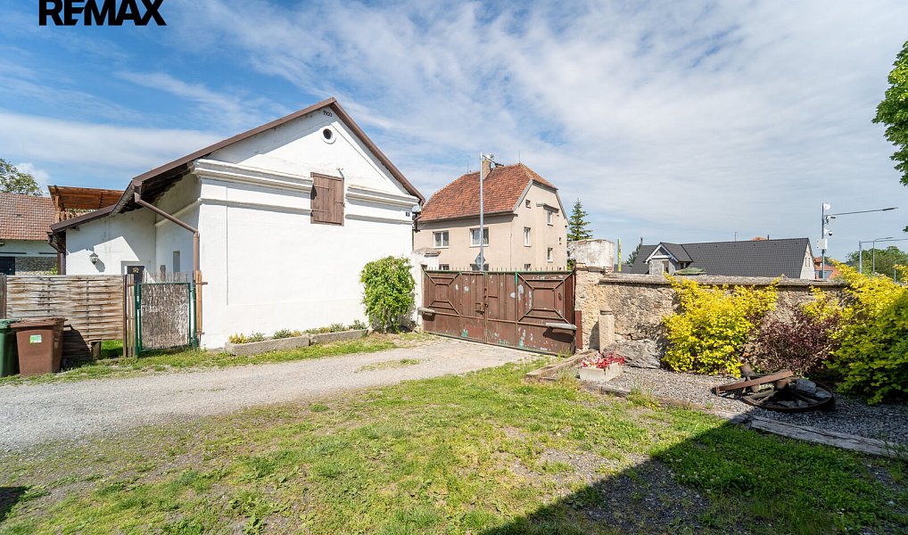 Prodej domu 140 m² s pozemkem 2 563 m², Pečky – náhled fotky 40