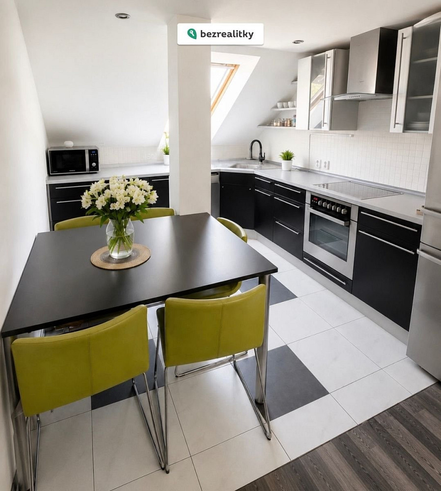 Prodej domu 98 m² s pozemkem 255 m² — photo 2
