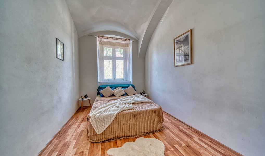 Prodej domu 220 m² s pozemkem 602 m², Jaroměř – náhled fotky 4