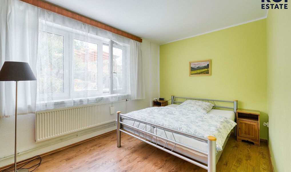 Prodej domu 194 m² s pozemkem 1 083 m², Omice – náhled fotky 24