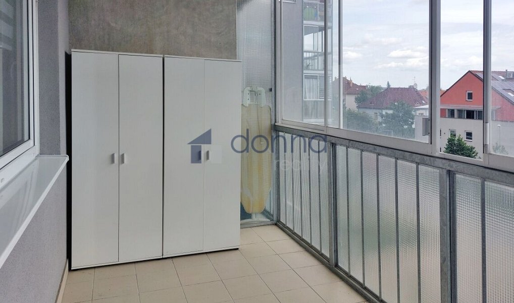 Pronájem bytu 1+kk 32 m², Praha – náhled fotky 5