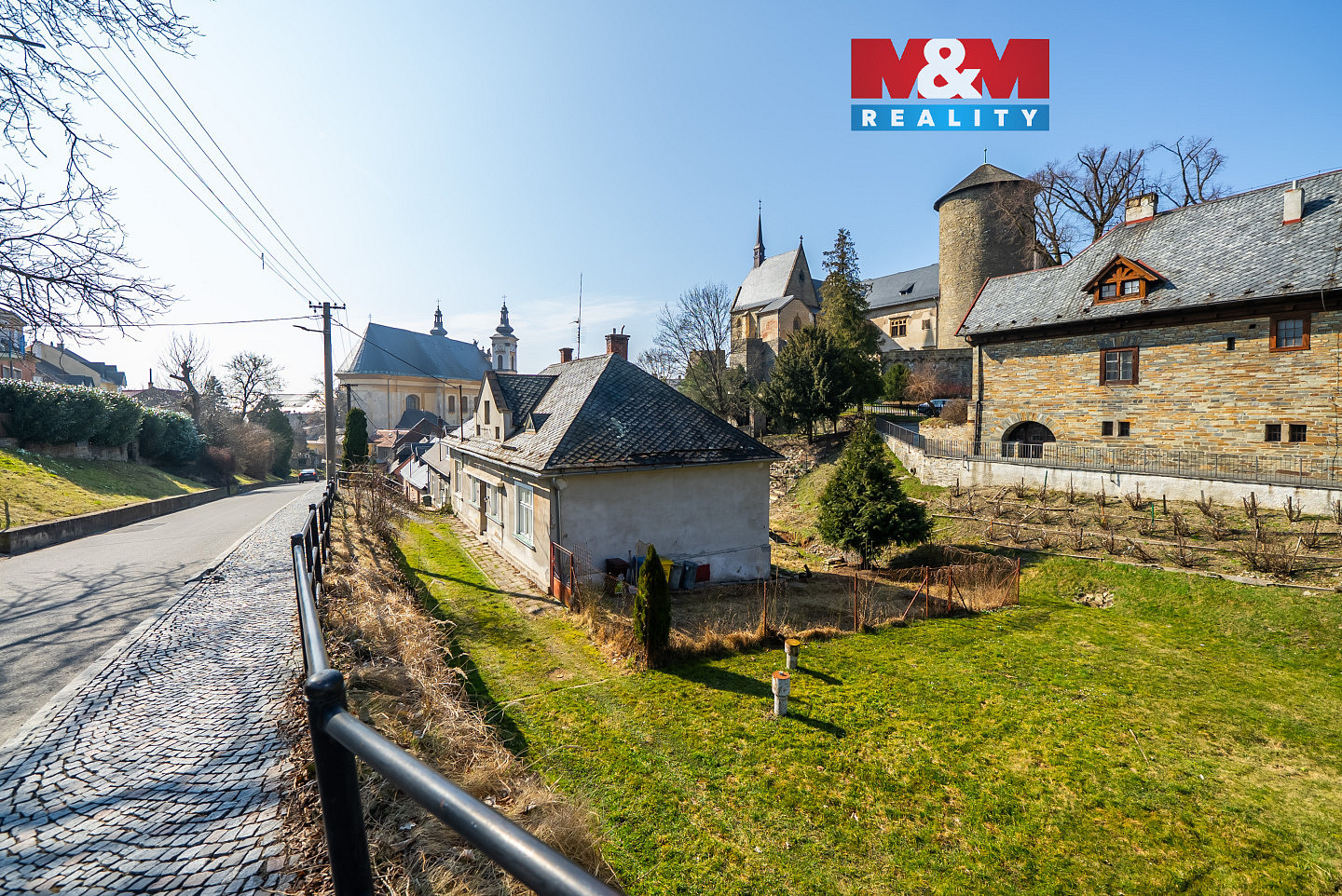 Prodej domu 143 m² s pozemkem 356 m²