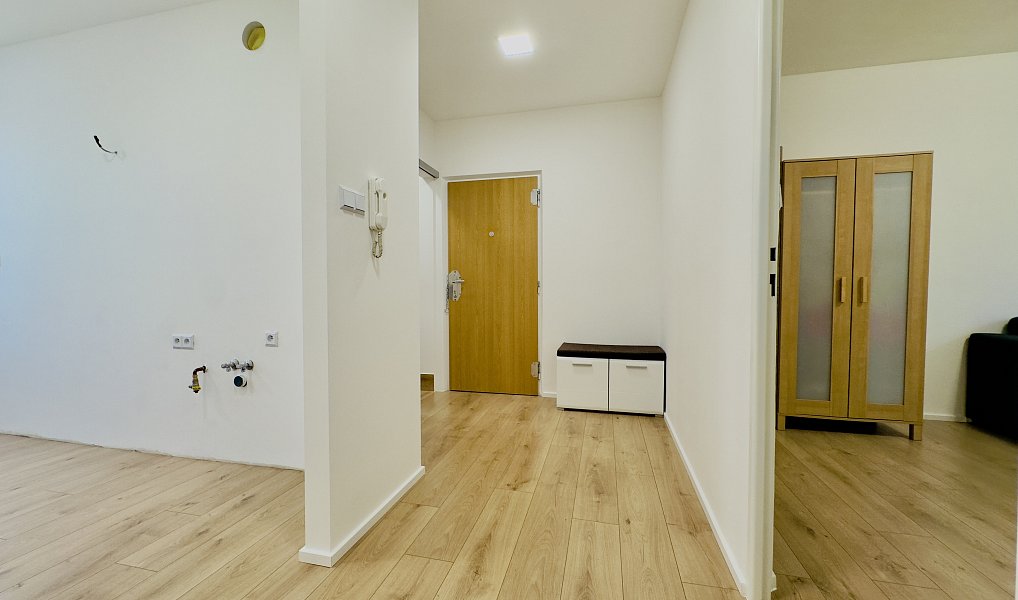 Prodej bytu 3+1 66 m², Klatovy – náhled fotky 7