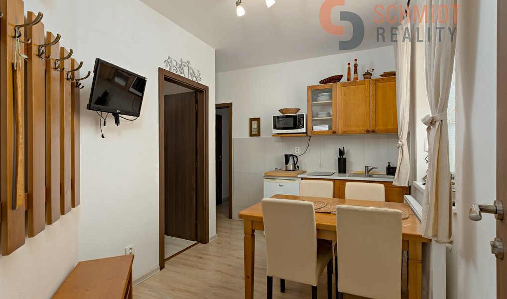 Prodej ubytovacího objektu 605 m², Pavlov – náhled fotky 25