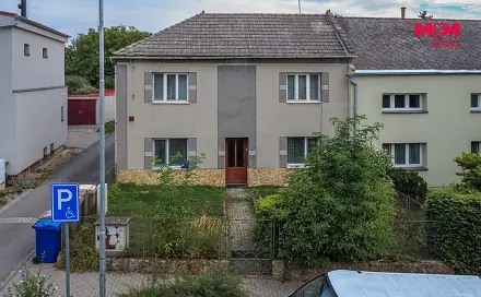 Prodej domu 200 m² s pozemkem 1 595 m², Bystročice - Žerůvky, okres Olomouc