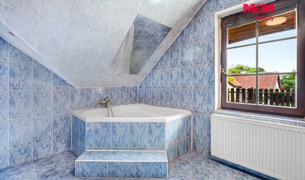 Prodej domu 206 m² s pozemkem 1 470 m², Horní Libchava – náhled fotky 12