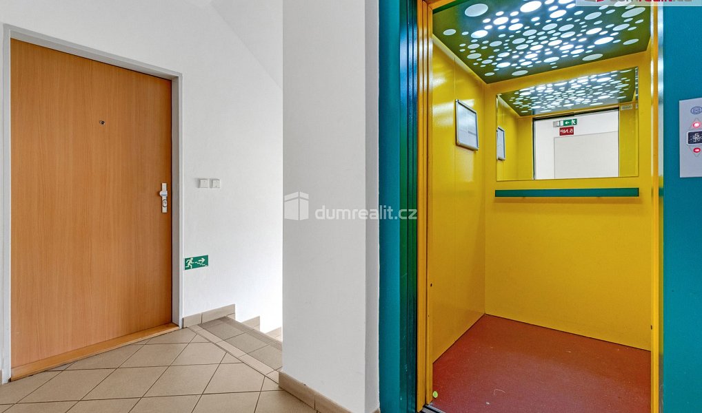 Prodej bytu 2+kk 65 m², Praha – náhled fotky 17