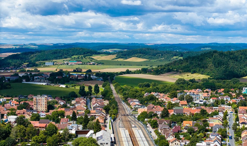 Prodej stavebního pozemku 1 276 m², Kuřim – náhled fotky 15