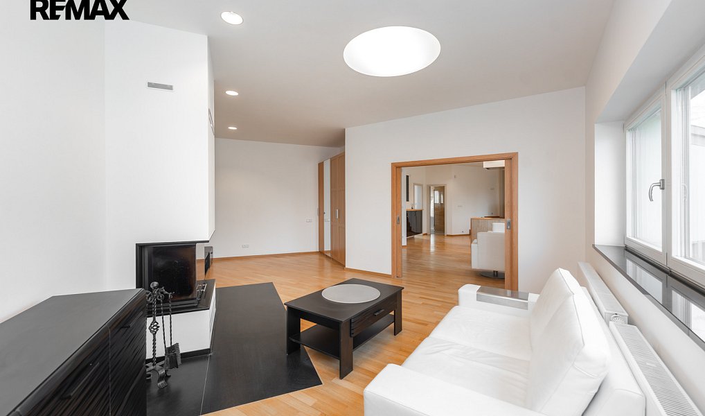 Prodej nájemního domu, činžáku 675 m², Čelákovice – náhled fotky 33