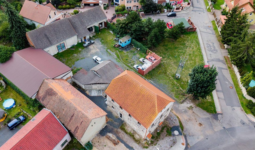 Prodej domu 233 m² s pozemkem 554 m², Lužice – náhled fotky 36