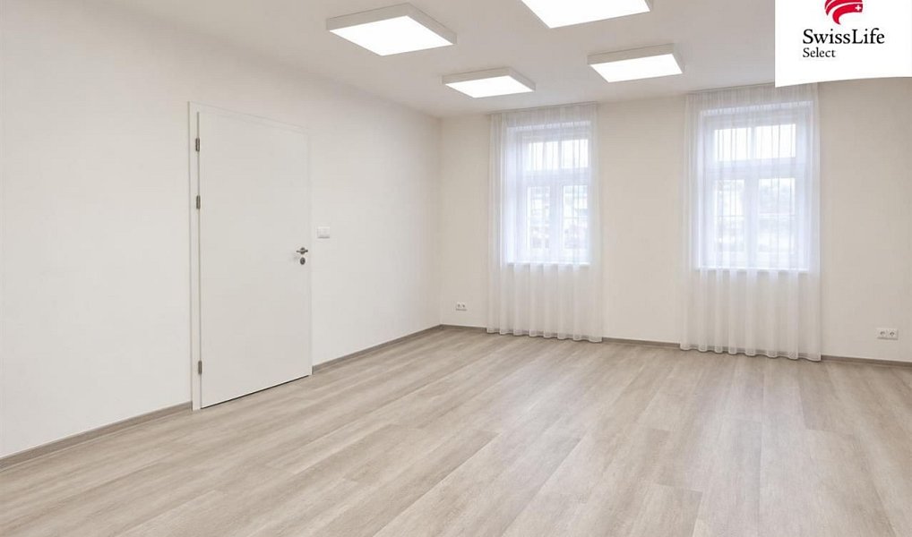 Prodej domu 290 m² s pozemkem 991 m², Znojmo – náhled fotky 25