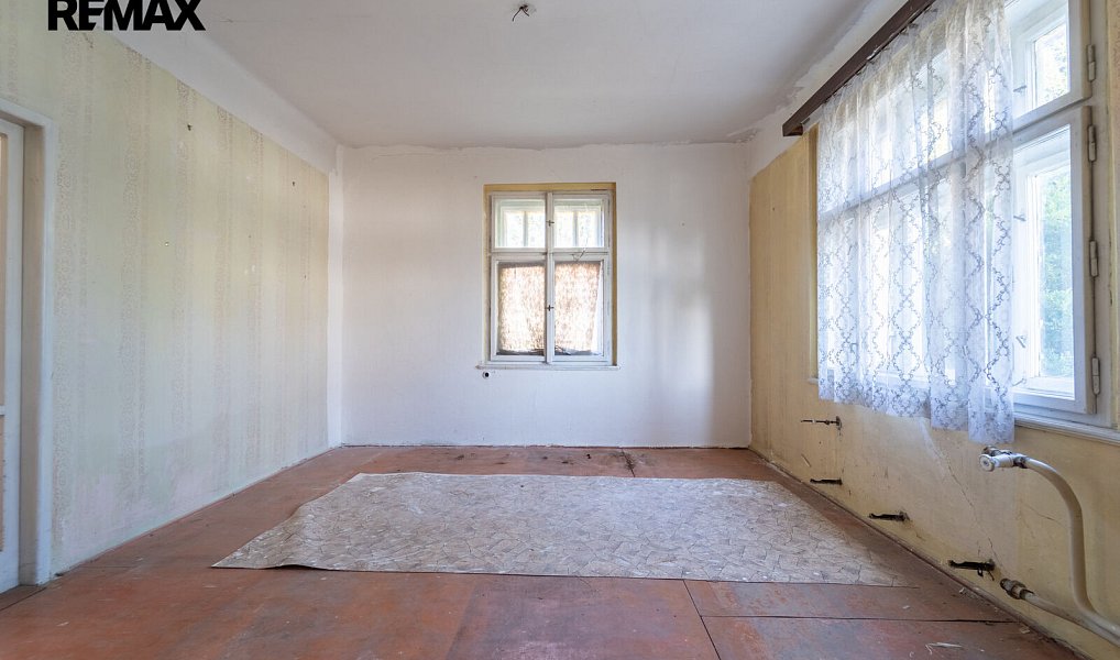 Prodej domu 131 m² s pozemkem 1 330 m², Řevnice – náhled fotky 6
