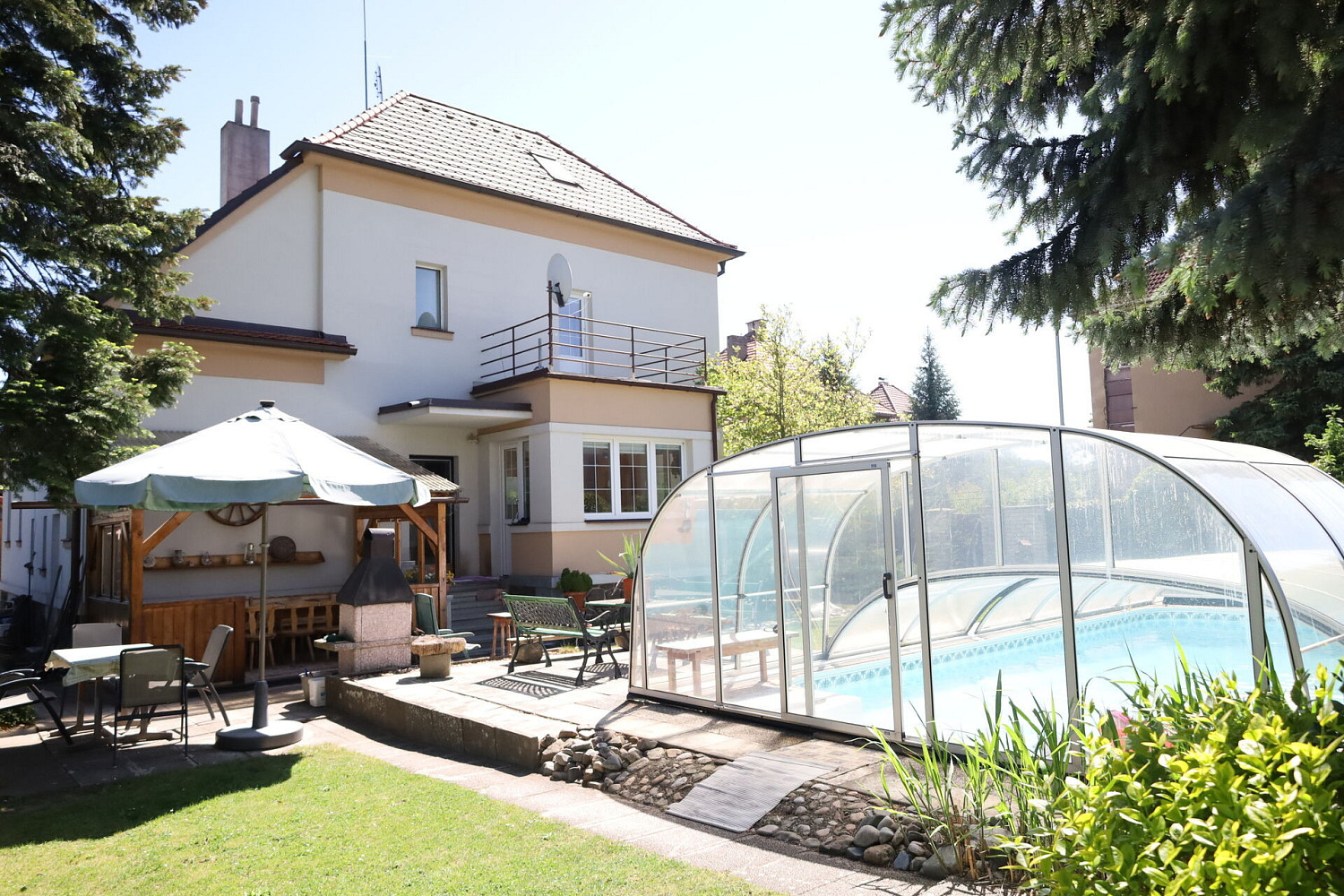 Prodej domu 280 m² s pozemkem 836 m² – fotografie 4