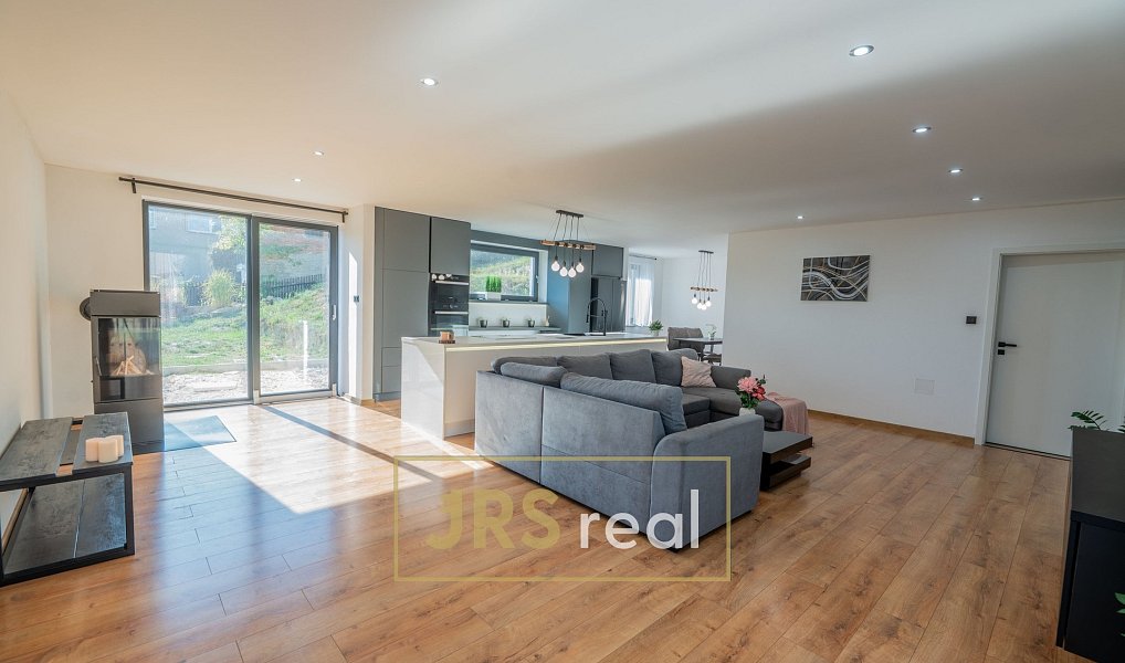 Prodej domu 240 m² s pozemkem 1 178 m², Snovídky – náhled fotky 8